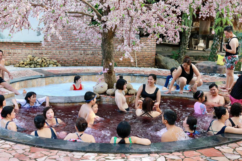 Tắm Onsen sữa