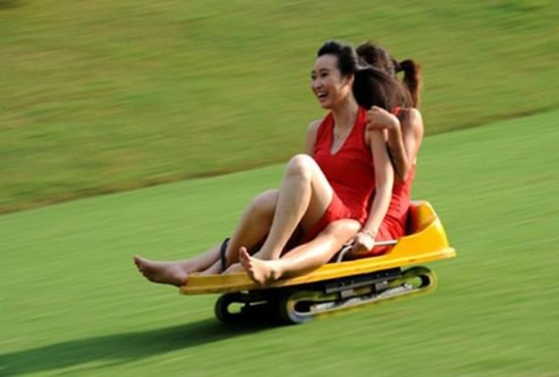 trượt cỏ ở đâu gần hà nội